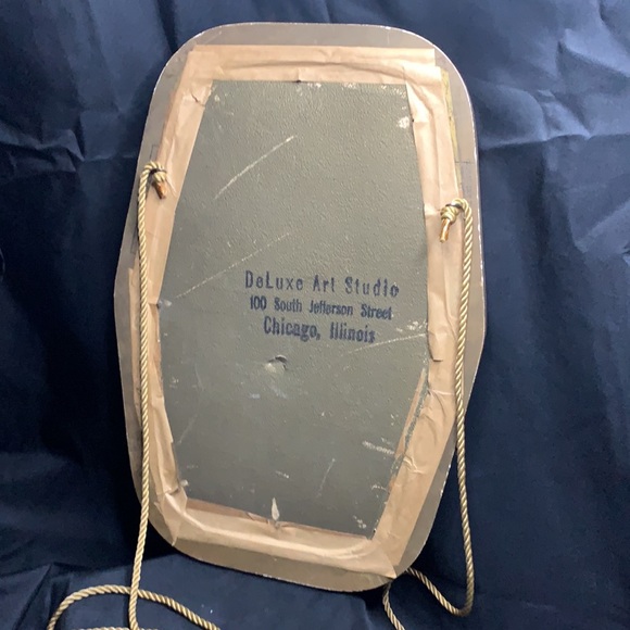 Antique convex bubble glass frame gold and silver tone with portrait of a woman - Picture 8 of 14